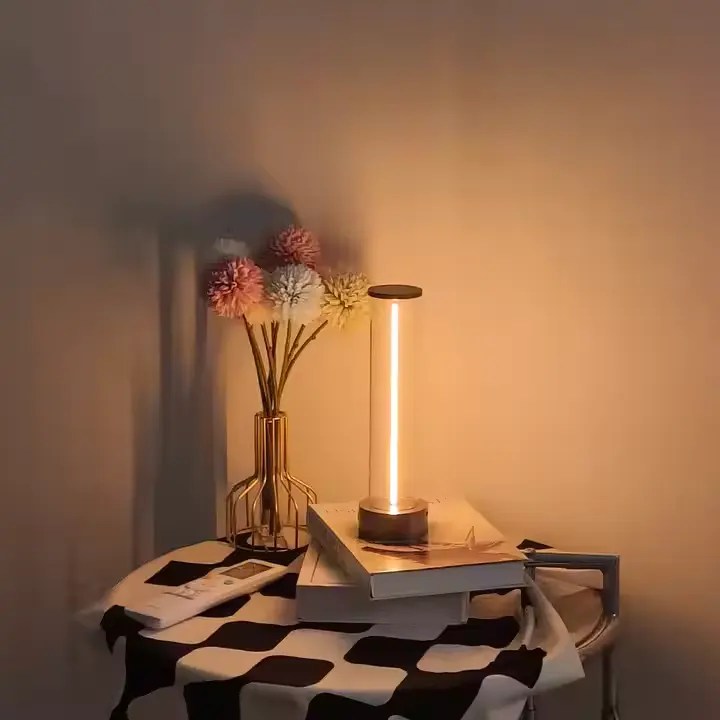 LED tafellamp als sfeerverlichting in interieur